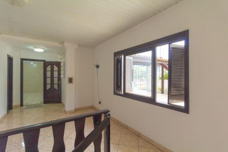 Casa à venda com 460m², 4 quartos e 2 vagas Casa à venda com 460m², 4 quartos e 2 vagasSala