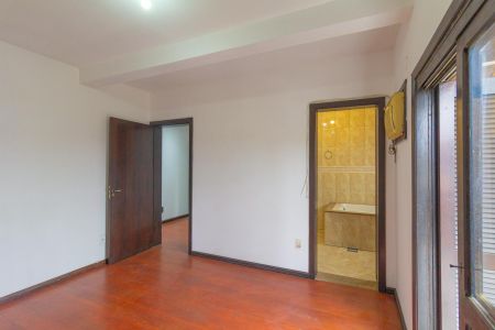 Casa à venda com 460m², 4 quartos e 2 vagas Casa à venda com 460m², 4 quartos e 2 vagasSuíte