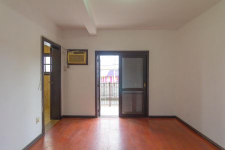 Casa à venda com 460m², 4 quartos e 2 vagas Casa à venda com 460m², 4 quartos e 2 vagasSuíte