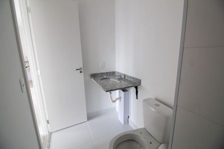 Apartamento à venda com 63m², 2 quartos e 1 vagaBanheiro Social