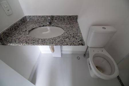 Apartamento à venda com 63m², 2 quartos e 1 vagaBanheiro da Suíte 2