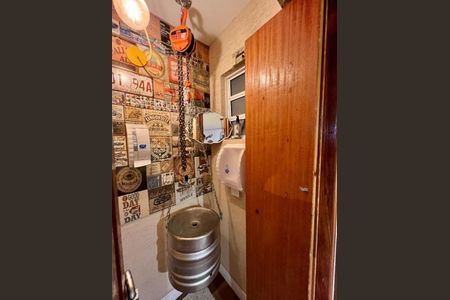 Casa à venda com 300m², 3 quartos e 2 vagas Casa à venda com 300m², 3 quartos e 2 vagasFoto 24