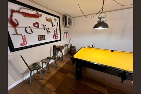 Casa à venda com 300m², 3 quartos e 2 vagas Casa à venda com 300m², 3 quartos e 2 vagasFoto 26