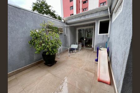 Casa à venda com 300m², 3 quartos e 2 vagas Casa à venda com 300m², 3 quartos e 2 vagasFoto 27