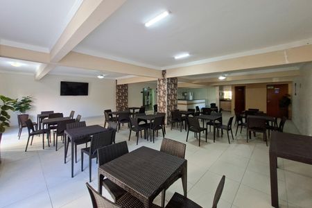 Apartamento para alugar com 95m², 3 quartos e 1 vaga Apartamento para alugar com 95m², 3 quartos e 1 vagaÁrea comum - Salão de festas