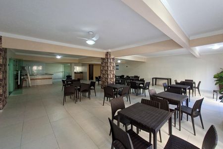 Apartamento para alugar com 95m², 3 quartos e 1 vaga Apartamento para alugar com 95m², 3 quartos e 1 vagaÁrea comum - Salão de festas