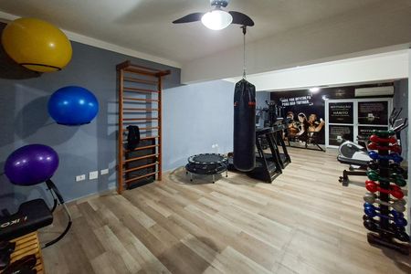 Apartamento para alugar com 95m², 3 quartos e 1 vaga Apartamento para alugar com 95m², 3 quartos e 1 vagaÁrea comum - Academia