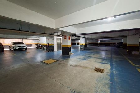 Apartamento para alugar com 95m², 3 quartos e 1 vaga Apartamento para alugar com 95m², 3 quartos e 1 vagaGaragem