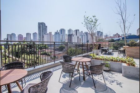 Apartamento à venda com 29m², 1 quarto e sem vaga Apartamento à venda com 29m², 1 quarto e sem vagaÁrea comum