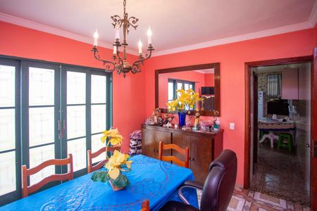 Casa à venda com 100m², 3 quartos e 4 vagasSala de Jantar