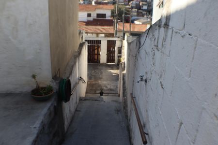 Casa para alugar com 176m², 2 quartos e 2 vagasQuintal