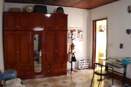 Casa para alugar com 176m², 2 quartos e 2 vagasQuarto 2