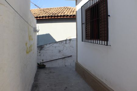 Casa para alugar com 176m², 2 quartos e 2 vagasQuintal