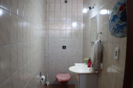 Casa para alugar com 176m², 2 quartos e 2 vagasBanheiro