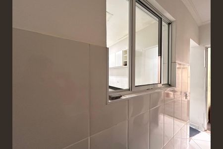 Casa à venda com 180m², 4 quartos e 2 vagas Casa à venda com 180m², 4 quartos e 2 vagasÁrea de Serviço - Casa 1