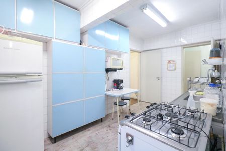 Apartamento à venda com 187m², 4 quartos e 1 vaga Apartamento à venda com 187m², 4 quartos e 1 vagaCozinha