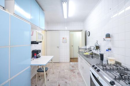 Apartamento à venda com 187m², 4 quartos e 1 vaga Apartamento à venda com 187m², 4 quartos e 1 vagaCozinha