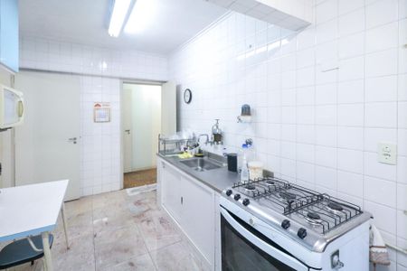 Apartamento à venda com 187m², 4 quartos e 1 vaga Apartamento à venda com 187m², 4 quartos e 1 vagaCozinha