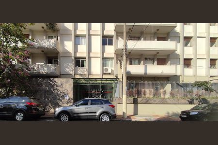 Apartamento à venda com 187m², 4 quartos e 1 vaga Apartamento à venda com 187m², 4 quartos e 1 vagaFachada