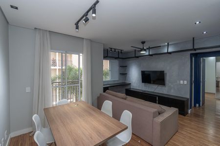 Apartamento para alugar com 67m², 2 quartos e 1 vaga Apartamento para alugar com 67m², 2 quartos e 1 vagaSala de Estar/Jantar