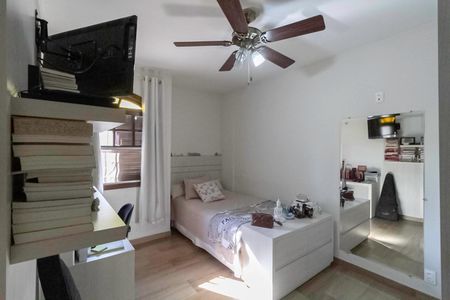 Casa à venda com 222m², 3 quartos e 4 vagasQuarto 1