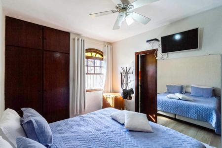 Casa à venda com 222m², 3 quartos e 4 vagasSuíte