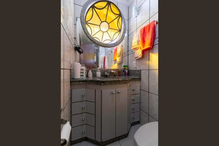 Casa à venda com 222m², 3 quartos e 4 vagasBanheiro da suíte