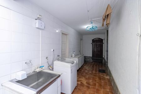 Casa à venda com 222m², 3 quartos e 4 vagasLavanderia