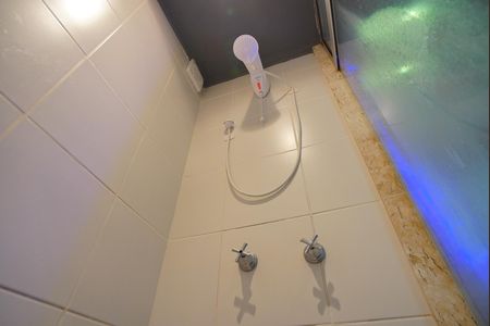 Apartamento à venda com 54m², 2 quartos e 1 vagaBanheiro 