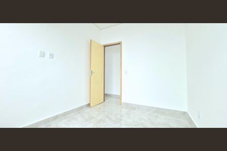 Casa à venda com 180m², 3 quartos e 2 vagasQuarto 1