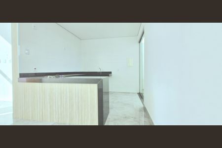 Casa à venda com 180m², 3 quartos e 2 vagasCozinha