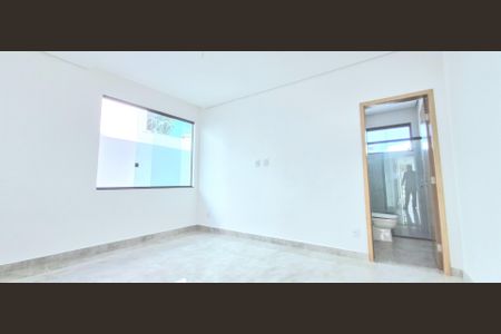 Casa à venda com 180m², 3 quartos e 2 vagasSuíte 3