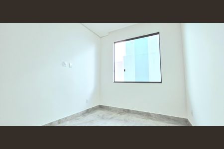 Casa à venda com 180m², 3 quartos e 2 vagasQuarto 2