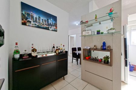 Apartamento para alugar com 68m², 2 quartos e 2 vagas Apartamento para alugar com 68m², 2 quartos e 2 vagasSaleta