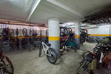 Apartamento para alugar com 68m², 2 quartos e 2 vagas Apartamento para alugar com 68m², 2 quartos e 2 vagasBicicletário