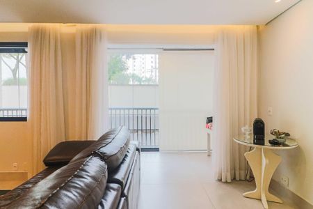 Apartamento à venda com 120m², 3 quartos e 2 vagas Apartamento à venda com 120m², 3 quartos e 2 vagasSala