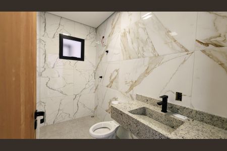 Casa à venda com 85m², 3 quartos e 2 vagas Casa à venda com 85m², 3 quartos e 2 vagasBanheiro