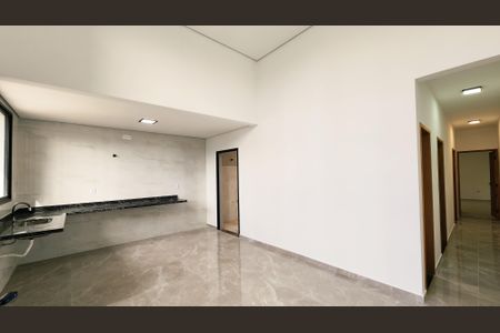 Casa à venda com 85m², 3 quartos e 2 vagas Casa à venda com 85m², 3 quartos e 2 vagasSala/Cozinha