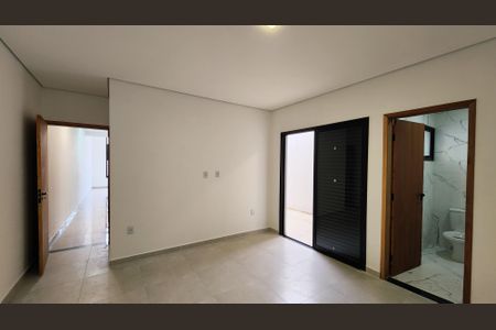 Casa à venda com 85m², 3 quartos e 2 vagas Casa à venda com 85m², 3 quartos e 2 vagasQuarto Suíte