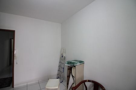 Casa à venda com 83m², 2 quartos e 2 vagasQuarto 2