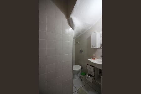 Casa à venda com 83m², 2 quartos e 2 vagasLavabo