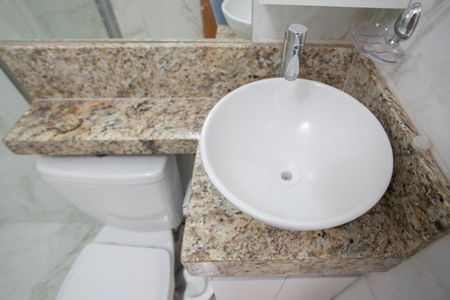 Casa à venda com 359m², 3 quartos e 4 vagasBanheiro Social