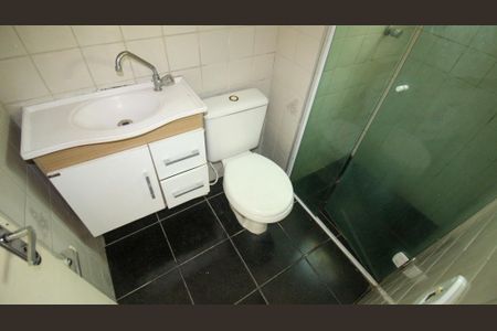 Apartamento à venda com 38m², 2 quartos e 1 vaga Apartamento à venda com 38m², 2 quartos e 1 vagaBanheiro
