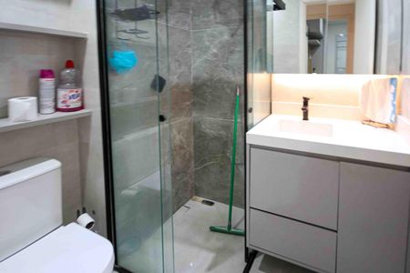 Apartamento à venda com 41m², 2 quartos e 1 vagaBanheiro Social