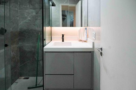 Apartamento à venda com 41m², 2 quartos e 1 vagaBanheiro Social