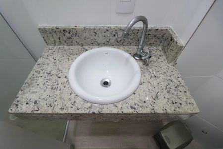 Apartamento para alugar com 20m², 1 quarto e sem vaga Apartamento para alugar com 20m², 1 quarto e sem vagaBanheiro Social
