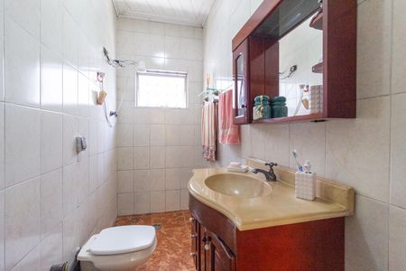 Casa à venda com 500m², 3 quartos e 2 vagas Casa à venda com 500m², 3 quartos e 2 vagasBanheiro Social 2
