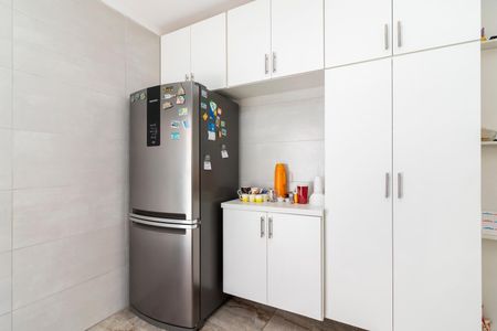 Casa à venda com 134m², 3 quartos e 7 vagas Casa à venda com 134m², 3 quartos e 7 vagasCozinha