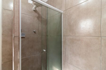 Casa à venda com 134m², 3 quartos e 7 vagas Casa à venda com 134m², 3 quartos e 7 vagasBanheiro 2