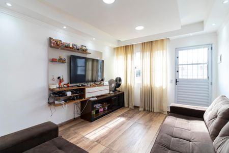 Casa à venda com 134m², 3 quartos e 7 vagas Casa à venda com 134m², 3 quartos e 7 vagasSala de Estar